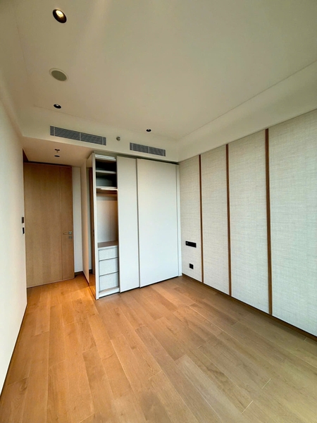 FOR SALE GRAND MARINA SAIGON LUXURY BRANDED RESIDENCE 1 BEDROOM