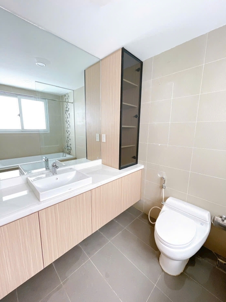 FOR RENT HAPPY VALLEY PHU MY HUNG APARTMENT 135m2