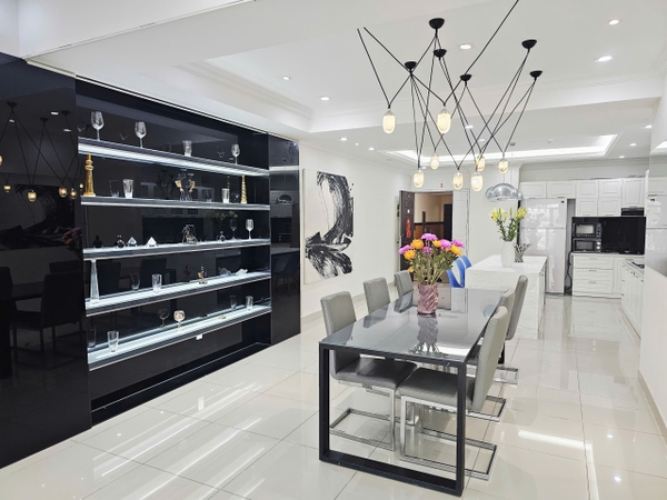 RIVERSIDE RESIDENCE NGUYEN LUONG BANG STREET FOR SALES 3 BEDROOMS