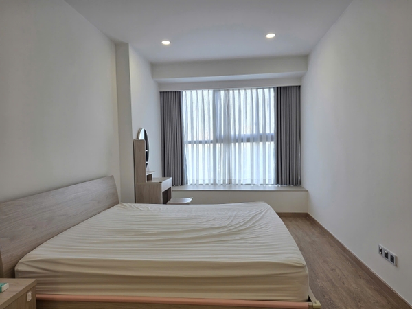 MIDTOWN PHU MY HUNG FOR RENT WITH FULLY FURNITURE 110M2 3 BEDROOMS