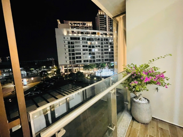 APARTMENT FOR SALE – MIDTOWN M8 PHU MY HUNG – 2 BEDROOMS, 80M², FULLY FURNISHED