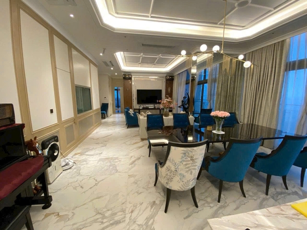 LUXURY PENTHOUSE FOR RENT AT THE VIEW – 304 SQM