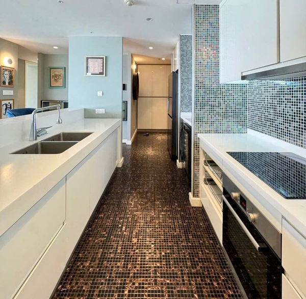 GATEWAY THAO DIEN 3 BEDROOMS WITH BASIC FURNITURE FOR RENT | 133M2