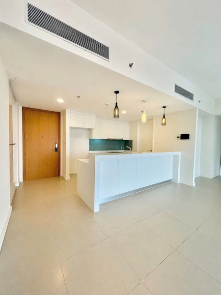 GATEWAY THAO DIEN APARTMENT WITH BASIC FURNITURE 4 BEDROOMS FOR RENT