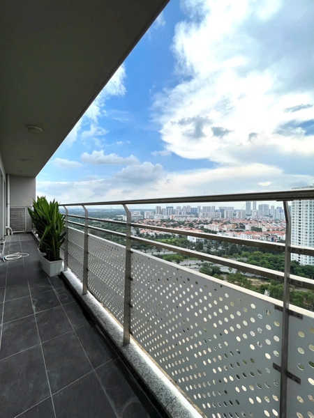URGENT SALE – SCENIC VALLEY 1 PHU MY HUNG – 133SQM – 3 BEDROOMS – RIVER VIEW