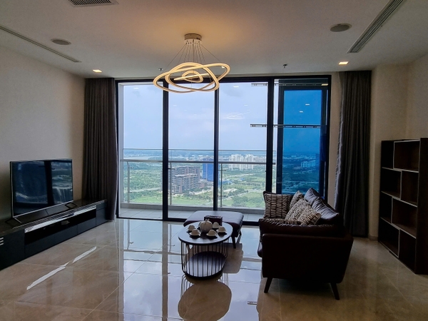 DISTRICT 1 VINHOMES GOLDEN RIVER APARTMENT 3 BEDROOMS FOR RENT