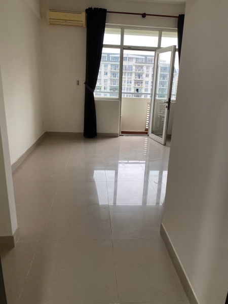 PHU MY HUNG CANH VIEN 1 APARTMENT FOR RENT WITH 3 BEDROOMS | BASIC FURNISHED