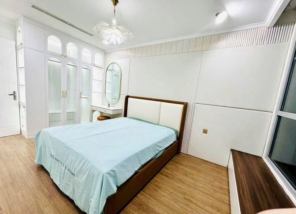 VINHOMES CENTRAL PARK APARTMENT WITH 3 BEDROOMS FOR RENT |  108M2 | NICE VIEW