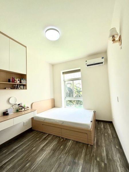 PHU MY HUNG SKY GARDEN APARTMENT WITH 2 BEDROOMS FOR RENT - 71M2 - FULL FURNISHED