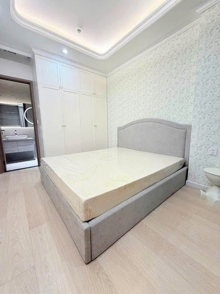 THE AURORA PHU MY HUNG 2 BEDROOMS WITH NEW BRAND FURNITURE FOR SALE