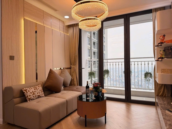 LUXURY 2-BEDROOM APARTMENT FOR RENT AT VINHOMES CENTRAL PARK – PANORAMIC CITY VIEW