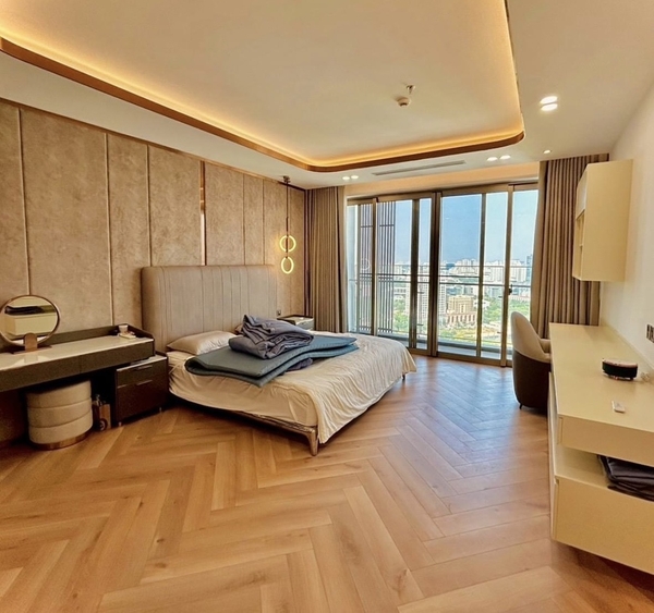 Luxury Penthouse for Sale – Midtown, Phu My Hung, District 7