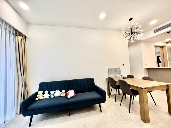 THE RIVER THU THIEM APARTMENT 2 BEDROOMS FULL INTERIOR FOR SELL