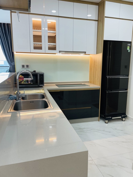 MIDTOWN  APARTMENT 3 BEDROOMS FULL OPTIONS FOR RENT