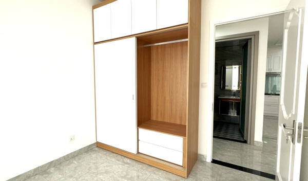 THE VIEW RIVIERA POINT 3 BEDS NO OPTIONS FOR RENT