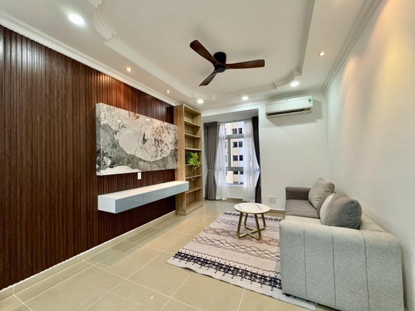 SKY GARDEN 1 65m2 - 2 bedrooms full options for sale