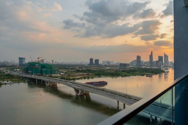 SUNWAH PEARL BINH THANH 4 BEDROOMS FOR RENT