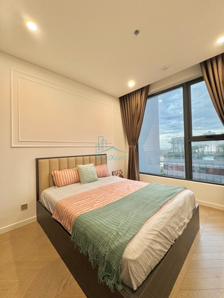 DISTRICT 2 LUMIERE RIVERSIDE 2BR 73M2 FOR RENT