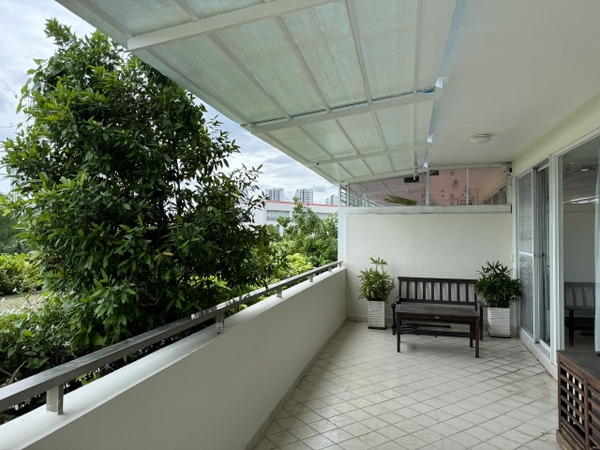 PHU MY HUNG GRAND VIEW APARTMENT GARDEN FLOOR, COOL AND AIRRY VIEW FOR RENT