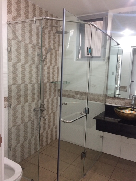 SCENIC VALLEY 3 BEDROOMS FULL FURNITURE FOR RENT