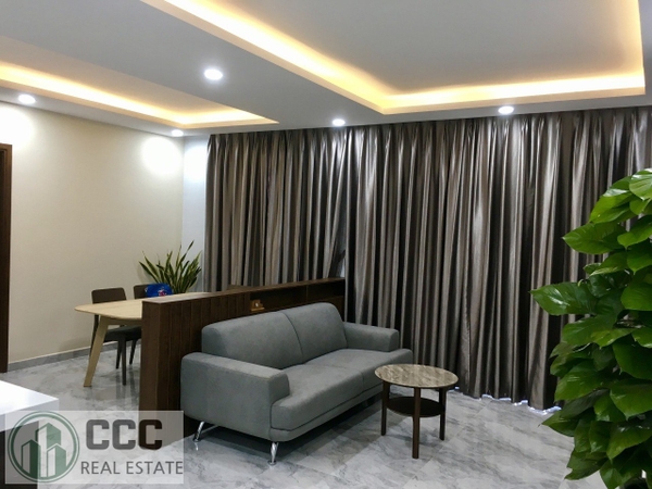 BEAUTIFUL HOUSE SUNRISE RIVERSIDE  3 BEDROOMS FULL OPTIONS FOR SELL
