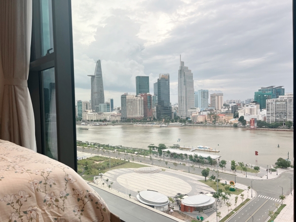 THU THIEM THE OPERA METROPOLE 3 BEDROOMS FOR RENT