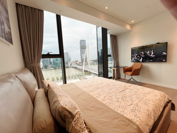 THU THIEM THE OPERA METROPOLE 3 BEDROOMS FOR RENT