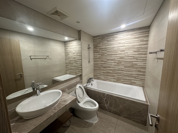PHU MY HUNG  URBAN HILL APARTMENT 3 BEDROOMS FOR RENT