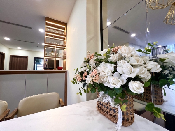 ECOGREEN SAIGON 3 BEDROOMS FULL FURNITURE FOR SALE