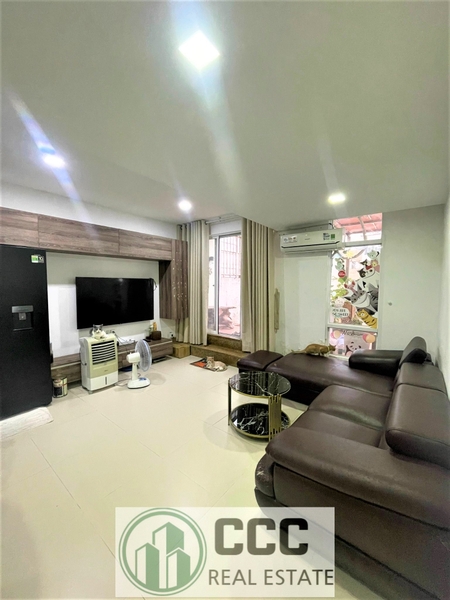 PHU MY HUNG PENTHOUSE SKY GARDEN 6 BEDROOMS FOR RENT