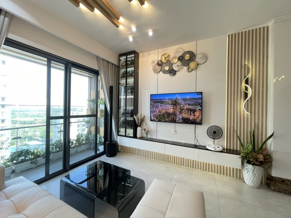 PHU MY HUNG ANTONIA APARTMENT 2 BEDROOMS FULL OPTIONS FOR SELL