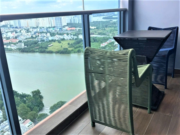 3 BEDROOMS AT SUNWAH PEARL FOR RENT FULL FURNISHED