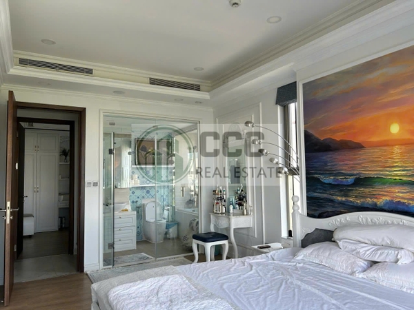 MIDTOWN 3 BEDROOMS FULL HIGH-CLASS FURNITURE FOR SELL