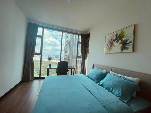 DISTRICT 2 EMPIRE CITY LUXURY APARTMENT 4 BEDROOMS FOR SALE
