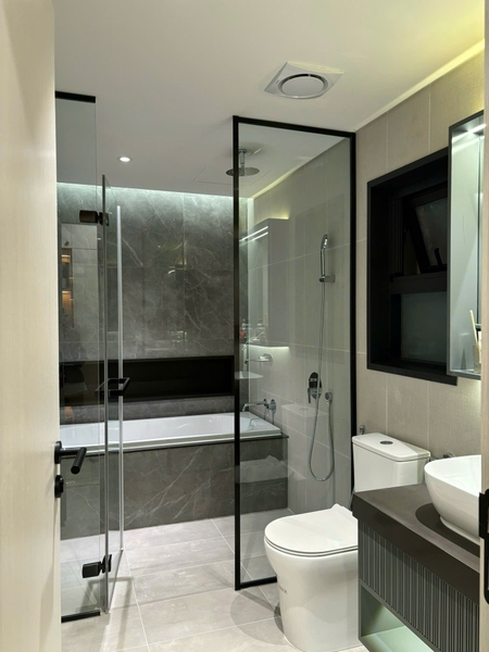 CARDINAL COURT APARTMENT 3 BEDROOMS HIGH-CLASS FURNITURE FOR RENT