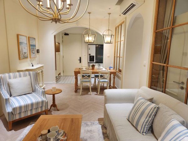 NICE HOUSE ANTONIA APARTMENT 2 BEDROOMS HIGH-CLASS FURNITURE FOR RENT