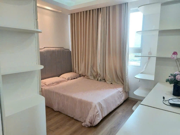 PHU MY HUNG SCENIC VALLEY  2 BEDROOMS FOR RENT