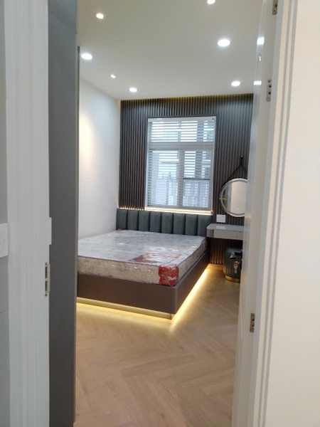 PHU MY HUNG SKY GARDEN  APARTMENT 3 BEDROOMS FULL OPTIONS  FOR SELL