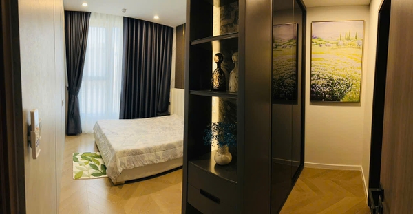 LUMIERE THAO DIEN 2 BEDROOMS FULL OPTION FOR SELL