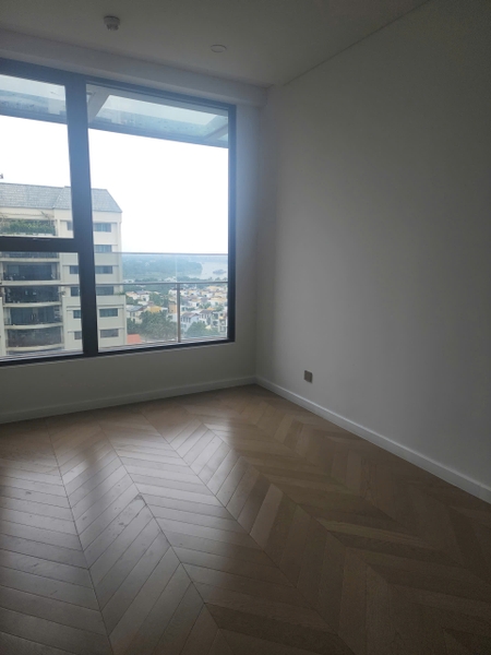 🌿 FOR SALE – LUMIÈRE RIVERSIDE APARTMENT – 75M² – 2 BEDROOMS – BASIC FURNISHED – 11.35 BILLION VND (ALL IN) 🌿