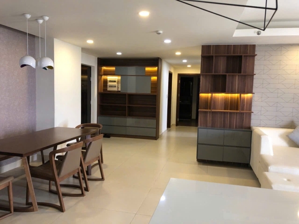 Phu My Hung Green Valley 3 bedrooms 130m2 with fully furniture for rent