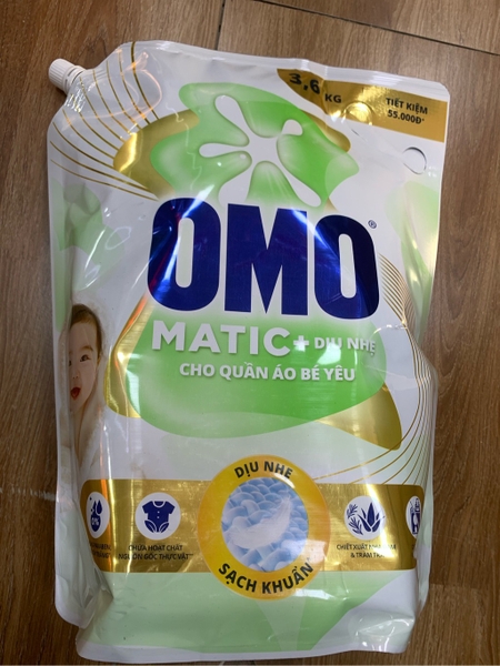 Túi nước giặt Omo dịu nhẹ 3,6kg