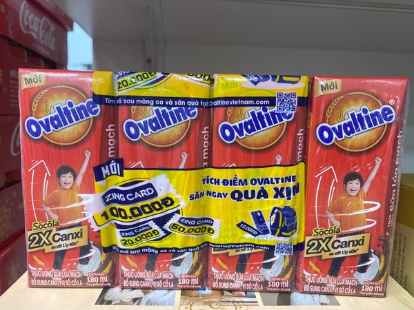 Thức Uống Sữa Lúa Mạch Ovaltine Bổ Sung Canxi Vị Socola 180ml x Lốc 4 Hộp