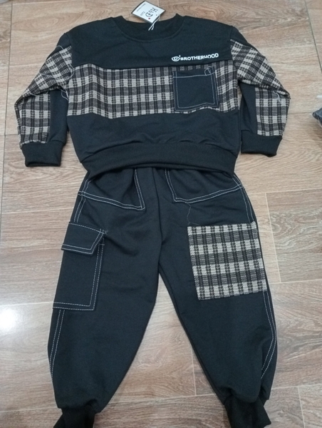 Bộ quần áo H&Đ