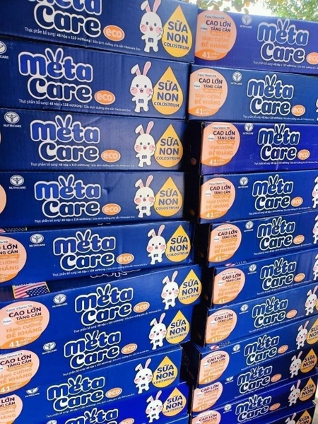 Sữa dinh dưỡng pha sẵn MetaCare Eco 110ml, Lốc 4 hộp (Từ 1 tuổi)