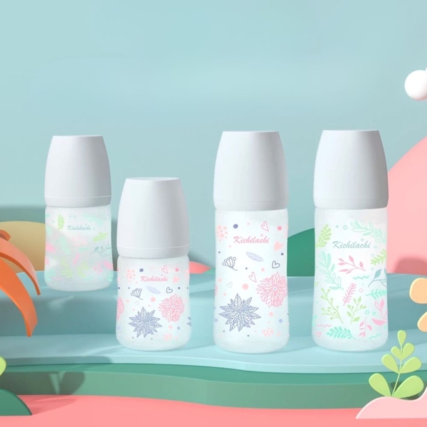 Bình thuỷ tinh tráng silicon kichi 240ml