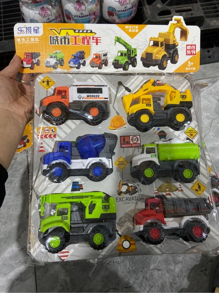 Túi 6 xe 2.5Đ (Túi 6 Xe Ô Tô Đồ Chơi Công Trình Cho Bé – Kích Thích Tư Duy, Vận Động Và Khám Phá)