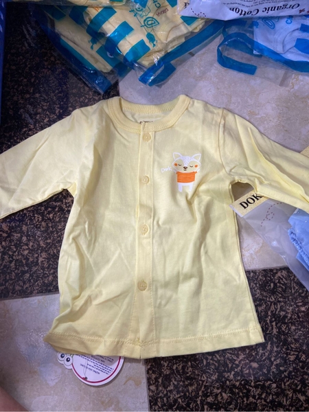 Áo ss cài giữa tay bo