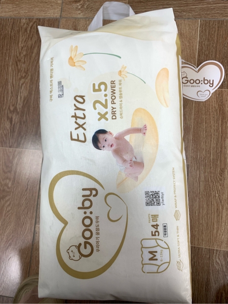 Bỉm dán Gooby extra size NB (68 miếng)