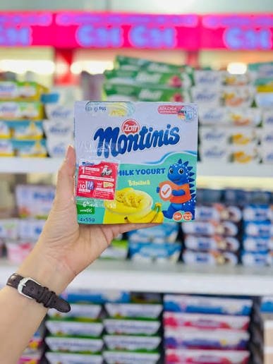 Sữa chua Montinis vị Chuối nhập Đức (vỉ - 55g x 4 hũ)